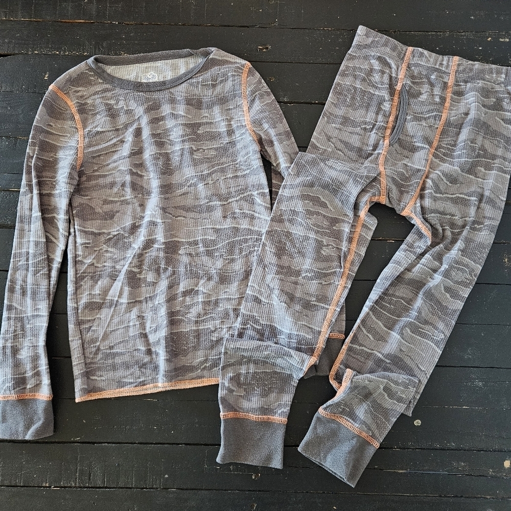 Fruit of the Loom Boys Large 10/12 Grey Camo Pajama Set Waffle Knit Thermal 2 Pc